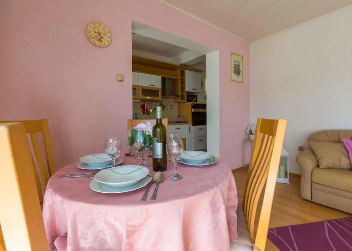 In 39088 Apartment