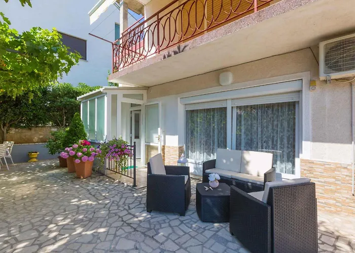 Apartment In 39088 Crikvenica